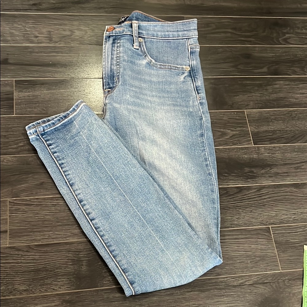 GAP True Skinny Jeans